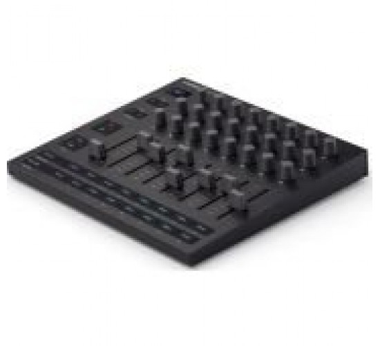 Novation Launch Control XL mk3 MIDI-контроллер