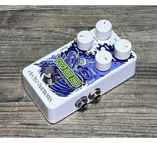 Electro-Harmonix MOD11 Modulator Моделирующая и специальная педаль эффектов USED