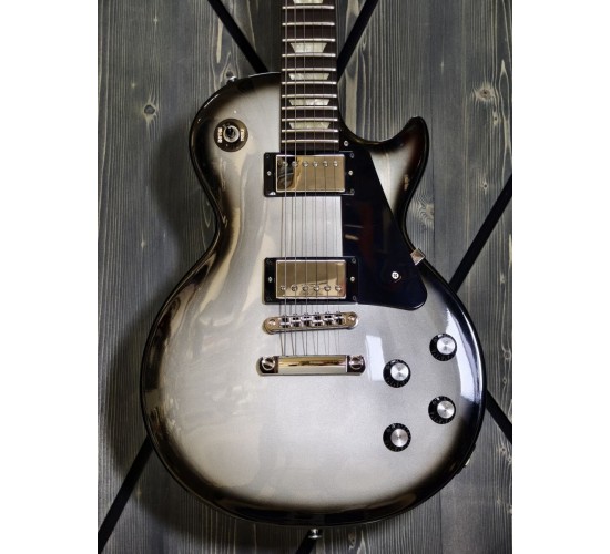 Gibson Les Paul Studio электрогитара, цвет Silver Burst, США, 2012 USED