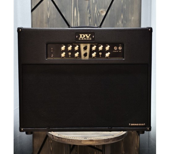 DV Mark DV40 212 Ламповый комбоусилитель для электрогитары USED