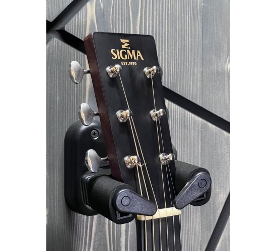 Sigma DT-28H акустическая гитара с чехлом USED