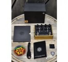 Darkglass Electronics Microtubes B7K Ultra V2 Aux Limited Gold басовый эффект, выставочный образец