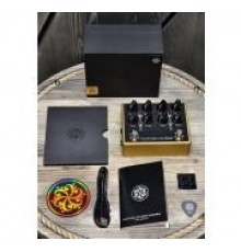 Darkglass Electronics Microtubes B7K Ultra V2 Aux Limited Gold басовый эффект, выставочный образец