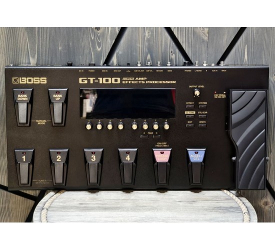 Boss GT-100 Ver. 2 гитарный процессор эффектов USED