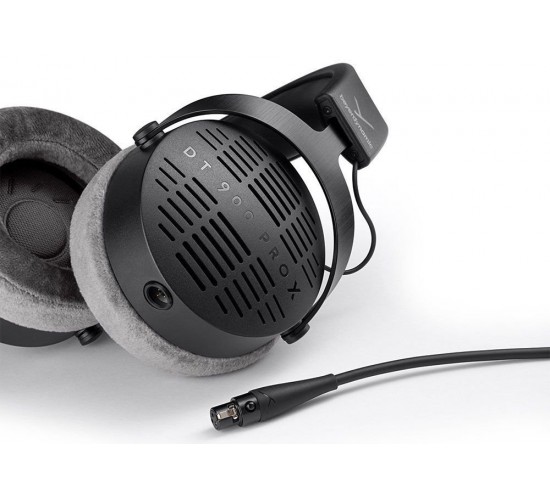 Beyerdynamic DT 900 PRO X Студийные наушники с открытой конструкцией circumaural