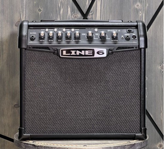 Line 6 Spider IV 15 моделирующий гитарный комбоусилитель USED