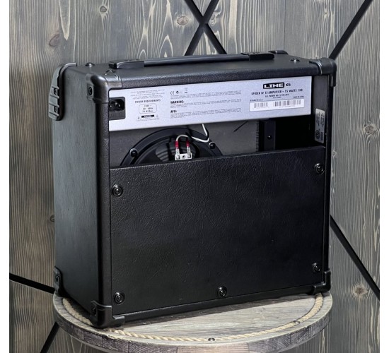 Line 6 Spider IV 15 моделирующий гитарный комбоусилитель USED