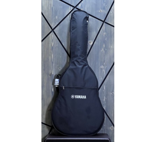 Yamaha чехол для акустической гитары, типа дредноут USED