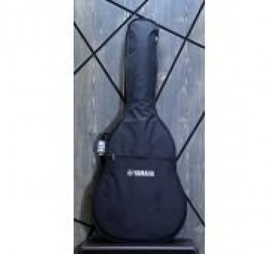 Yamaha чехол для акустической гитары, типа дредноут USED