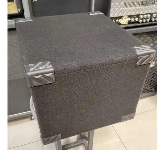 Markbass TRV 121 H басовый кабинет, 400W, Италия USED