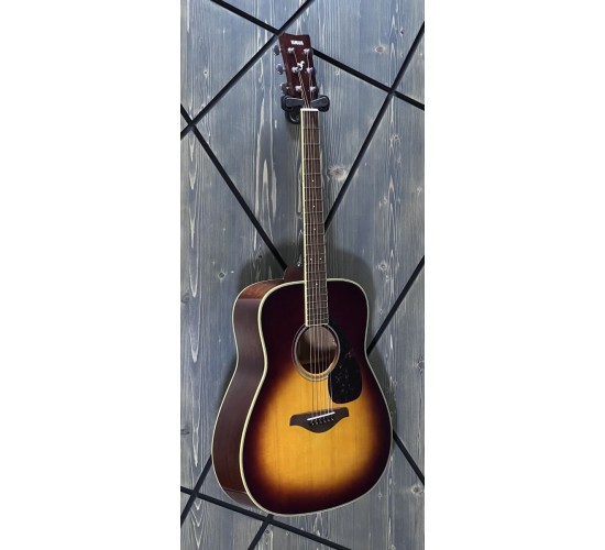 Yamaha FG820 акустическая гитара USED