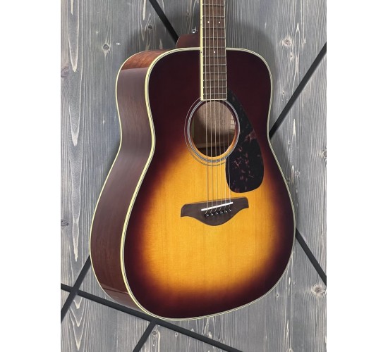 Yamaha FG820 акустическая гитара USED