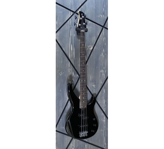 Yamaha TRBX174 BL бас-гитара, цвет черный USED