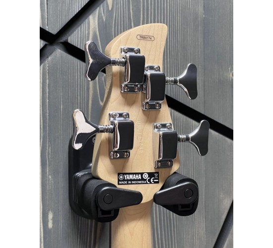 Yamaha TRBX174 BL бас-гитара, цвет черный USED