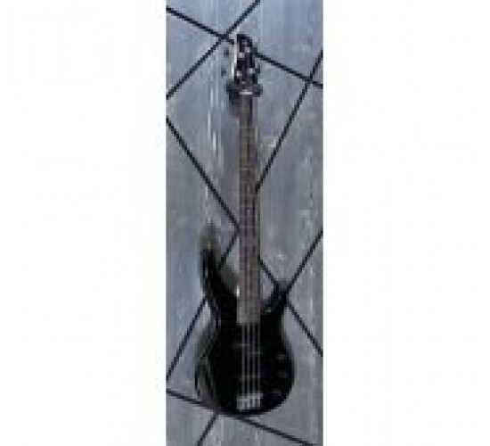 Yamaha TRBX174 BL бас-гитара, цвет черный USED