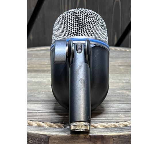 Shure BETA52A Микрофон динамический суперкардиоидный для бас-барабана Мексика (Б/У)