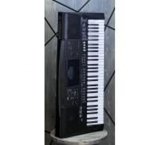 Yamaha PSR-E463 синтезатор USED
