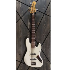Fender Player Jazz Bass V PF PWT бас-гитара 5-ти струнная, цвет Polar White, Мексика 2022 USED
