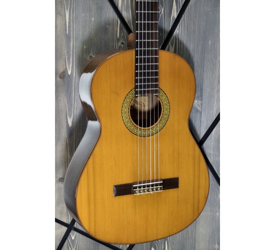 Yamaha G-300 классическая гитара, Япония USED