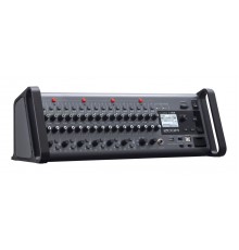 Zoom L-20R Zoom LiveTrak Цифровая микшерная консоль