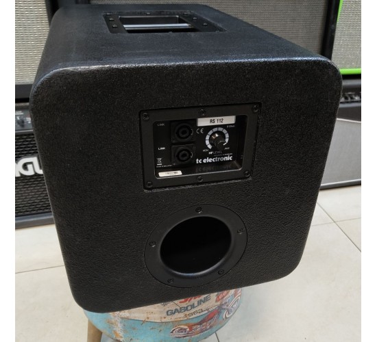 TC Electronic RS112 басовый кабинет USED