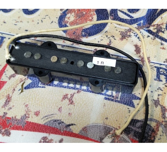 Seymour Duncan SJB-1b звукосниматель для 4-струнной бас-гитары USED