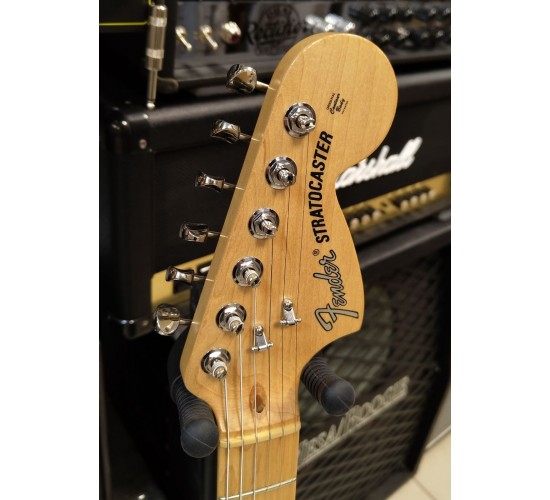 Fender American Performer Stratocaster HSS электрогитара с кейсом, США, 2021 USED