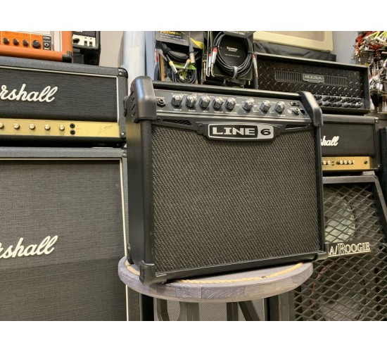 Line 6 Spider IV 15 комбоусилитель, USED