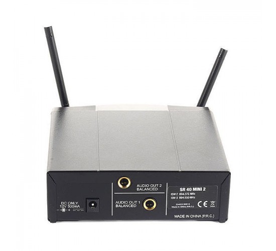 AKG WMS40 Mini2 Mix Set радиосистема с 1 портатив и 1 ручным передатч.