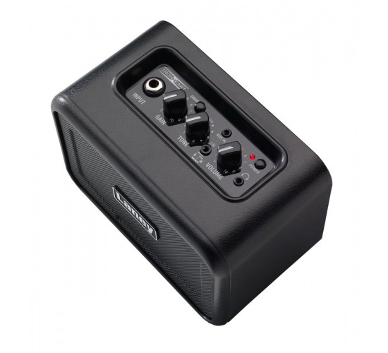 Laney MINI-IRON мини комбоусилитель 3 Вт, 3" динамик, 2 канала, вход для смартфона, габариты 173х100х120 мм, вес 1 кг, батарейное питание 6хАА