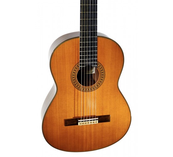 Yamaha Grand Concert GD-10C классическая гитара, Тайвань USED 90