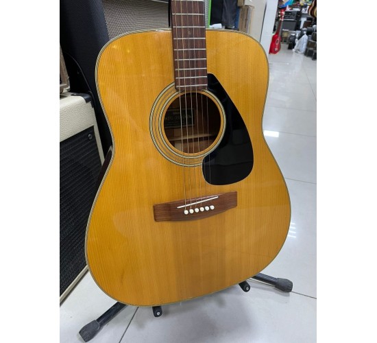 Yamaha FG-200J акустическая гитара, Япония USED