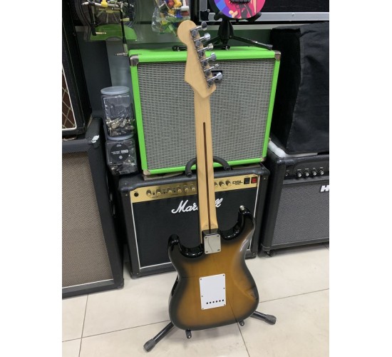 Fender Stratocaster ST-STD HSH электрогитара, Япония USED