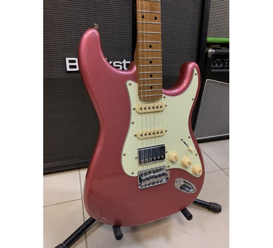 Bacchus BST-2-RSM/M BGM электрогитара, цвет розовый, выставочный образец