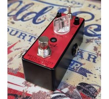 Revol Metal Insanity Distortion EMD-01 педаль дисторшн USED