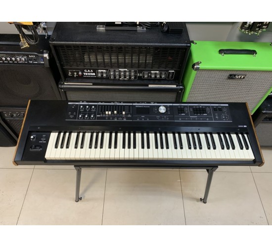 Roland VR-730 V-Combo Live Performance Keyboard электроорган, 73 клавиши USED