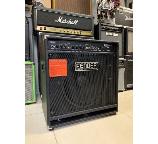 Fender RUMBLE 150 комбоусилитель басовый, питание 110V USED