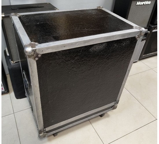 Транспортировочный туровый кейс на колесах USED