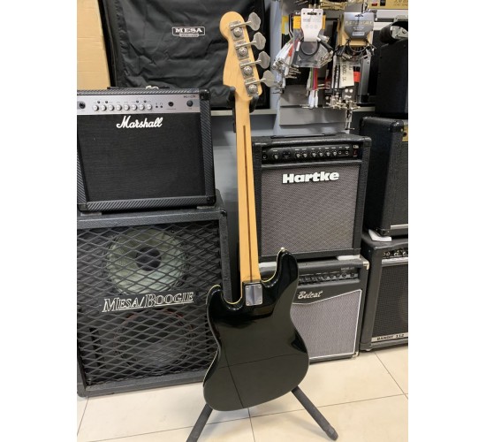 Fender Aerodyne Jazz Bass бас-гитара, цвет чёрный, Япония 2002-2004 USED