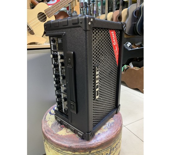 Roland Cube Street ST гитарный комбо с чехлом USED