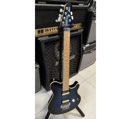 Music Man Axis Pacific Blue Burst электрогитара, США, 2011 USED