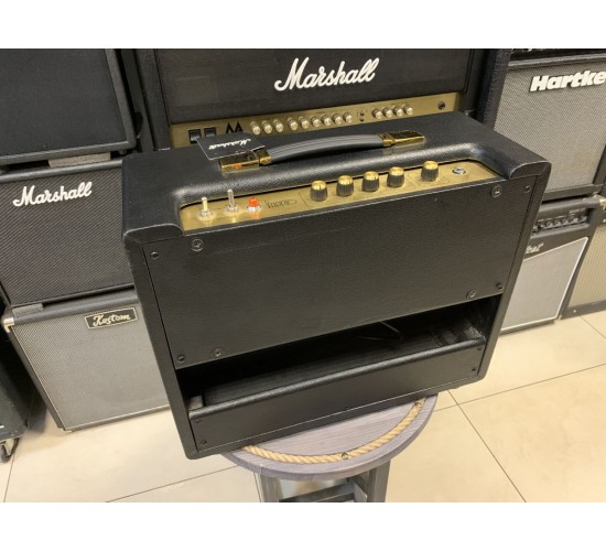 Marshall Origin 5 Combo гитарный ламповый комбоусилитель USED