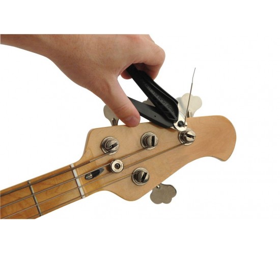 Planet Waves DP0002B Bass Pro-Winder Машинка для намотки струн с кусачками, для бас-гитар