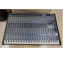 Mackie ProFX22 микшерный пульт USED