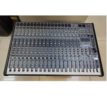Mackie ProFX22 микшерный пульт USED