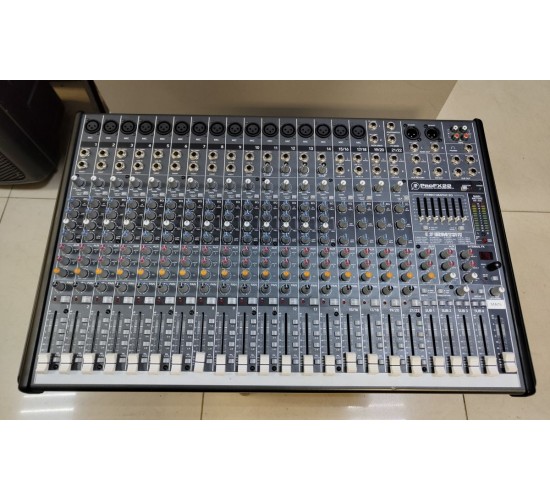 Mackie ProFX22 микшерный пульт USED