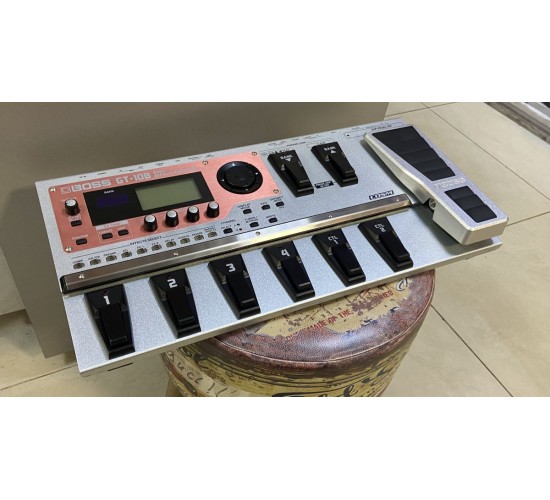 Boss GT-10B процессор эффектов для бас-гитары USED