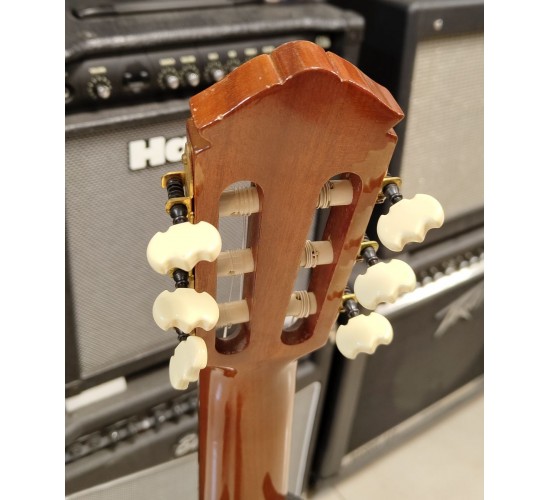 Yamaha G-300 классическая гитара, Япония USED