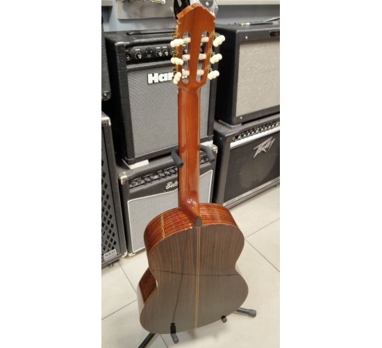 Yamaha G-300 классическая гитара, Япония USED