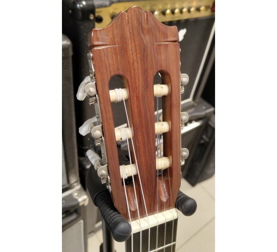 Yamaha CG-131S классическая гитара Тайвань USED